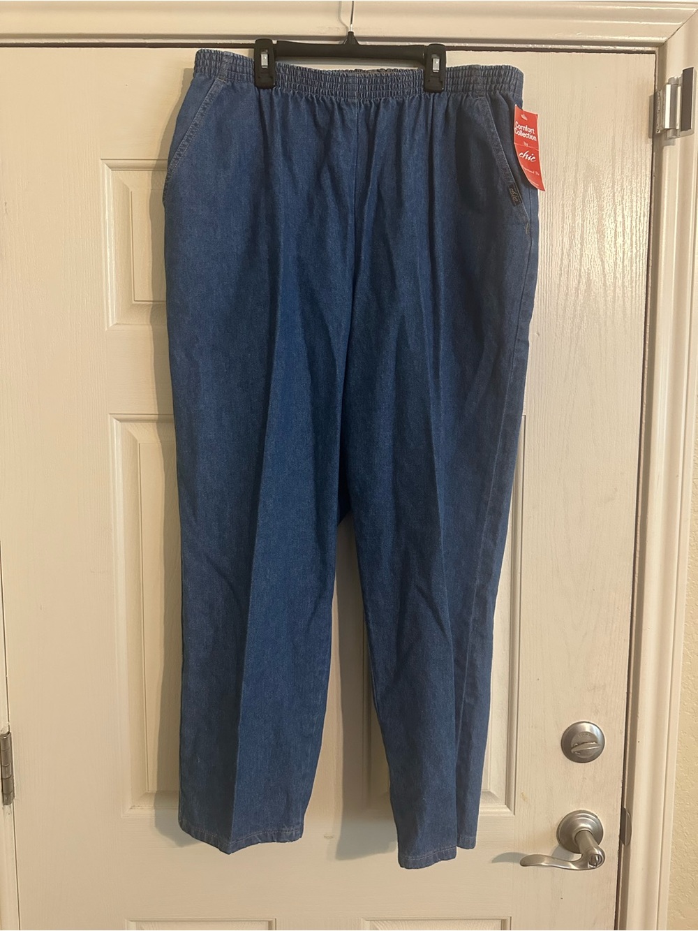 chic Women's Straight Leg Elastic Waist Jeans - Blue